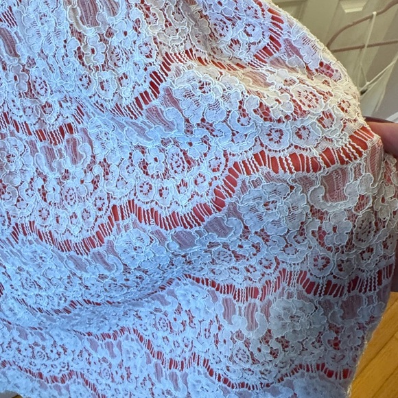 Dress. - Picture 2 of 4